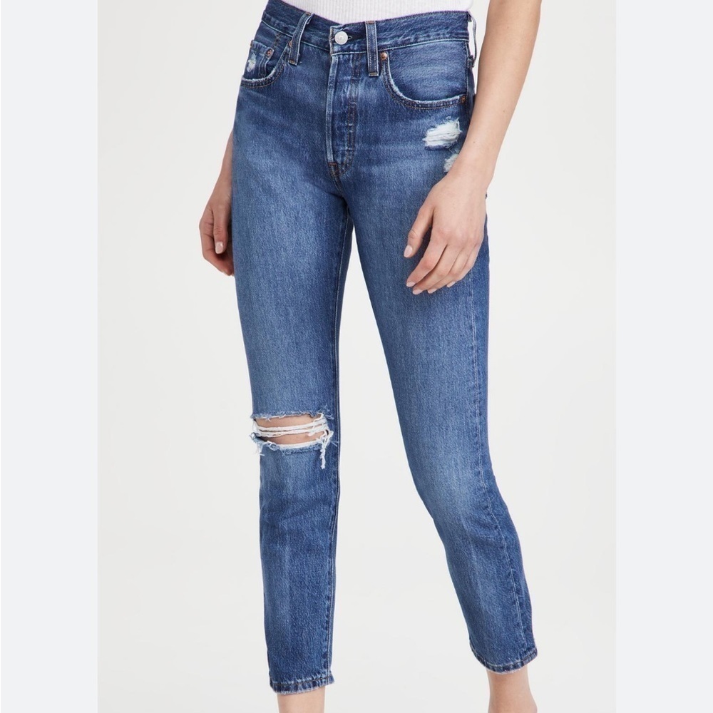 Levi’s Women’s 501 Skinny Sansome Winter Dark Wash Destruct Jeans Size 27